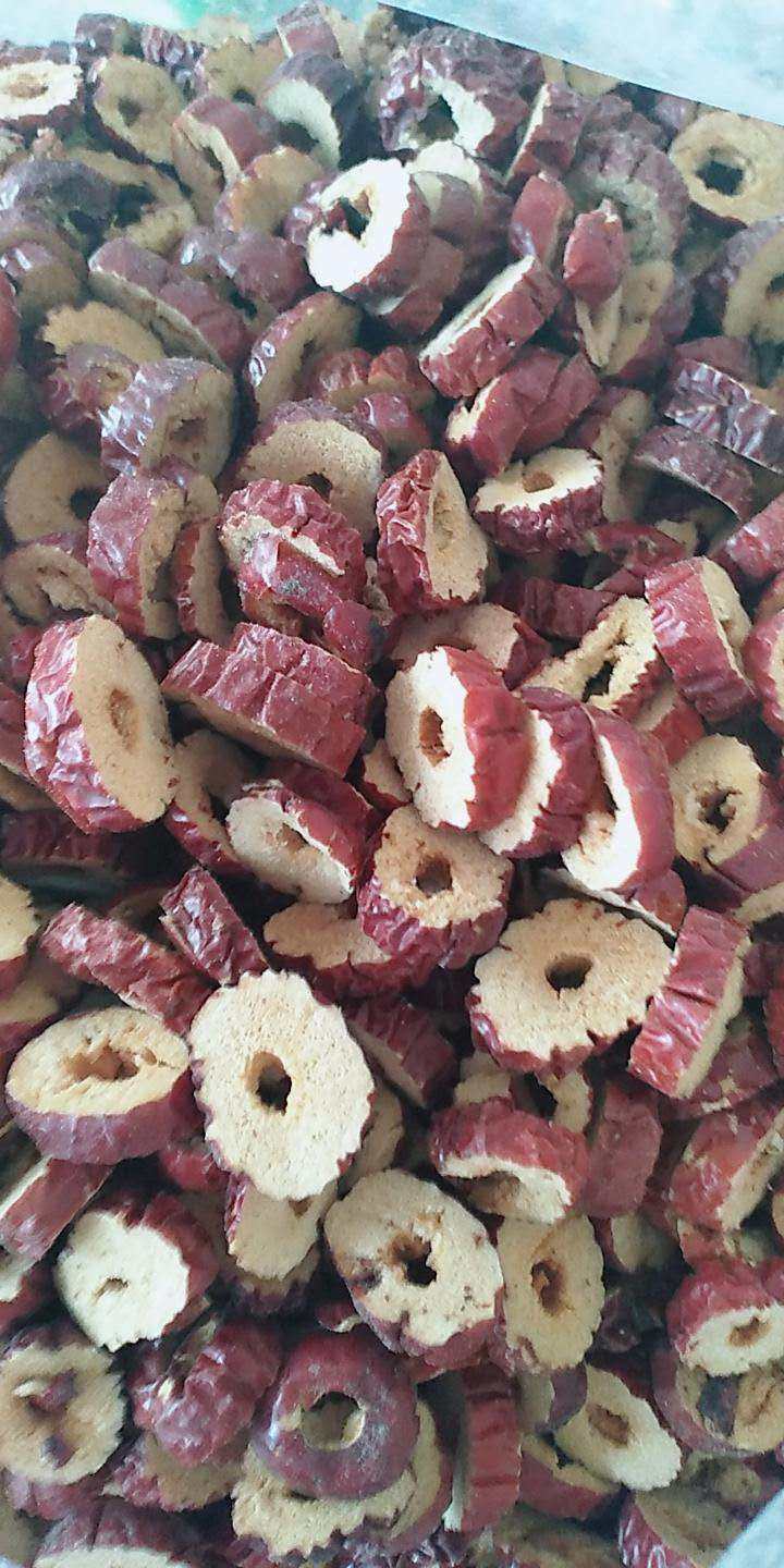 新疆骏枣大圈红枣圈枣片去核整箱斤两大包密封枣类制品