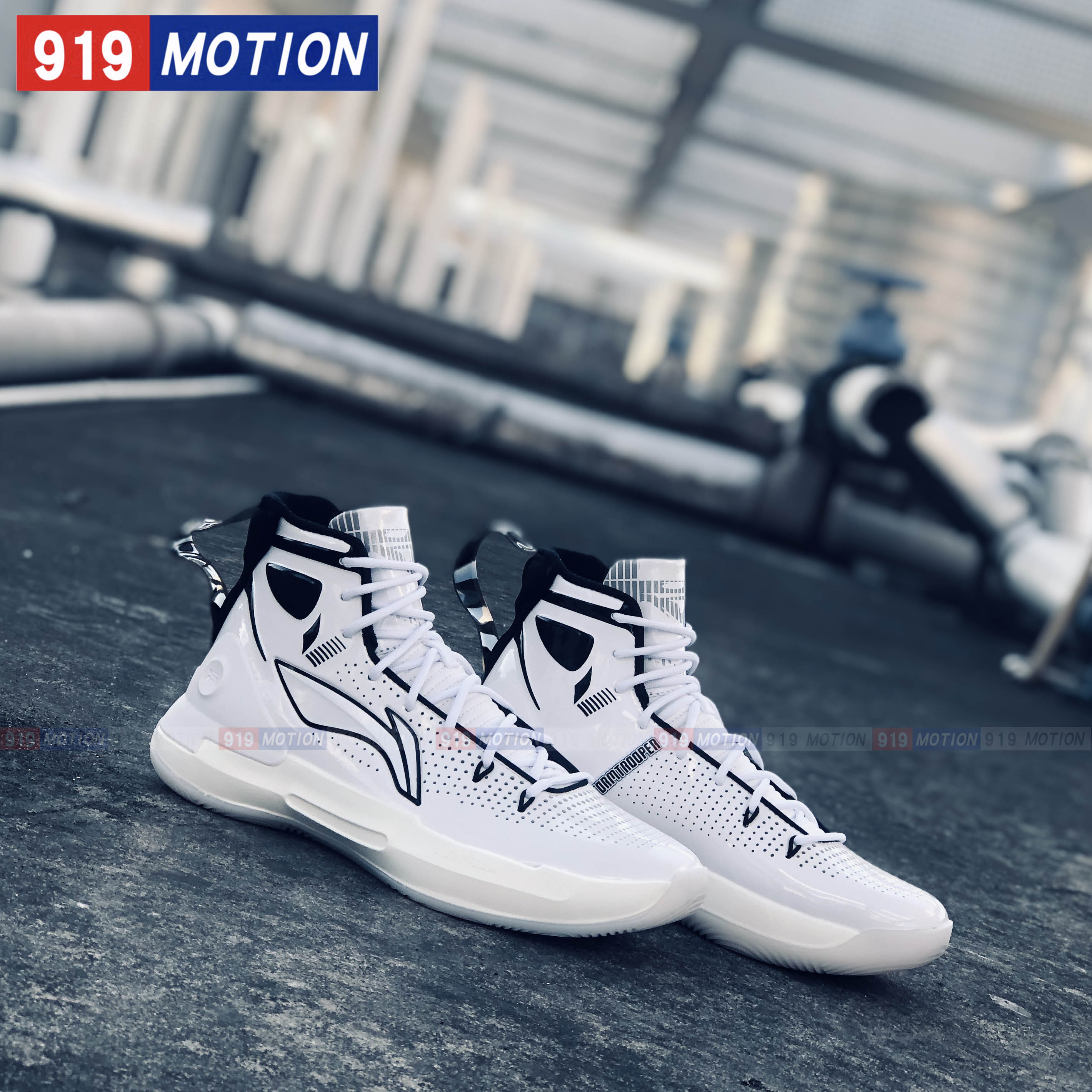 李宁篮球鞋限量款驭帅13高帮星战联名款白兵达斯维达战靴abap075