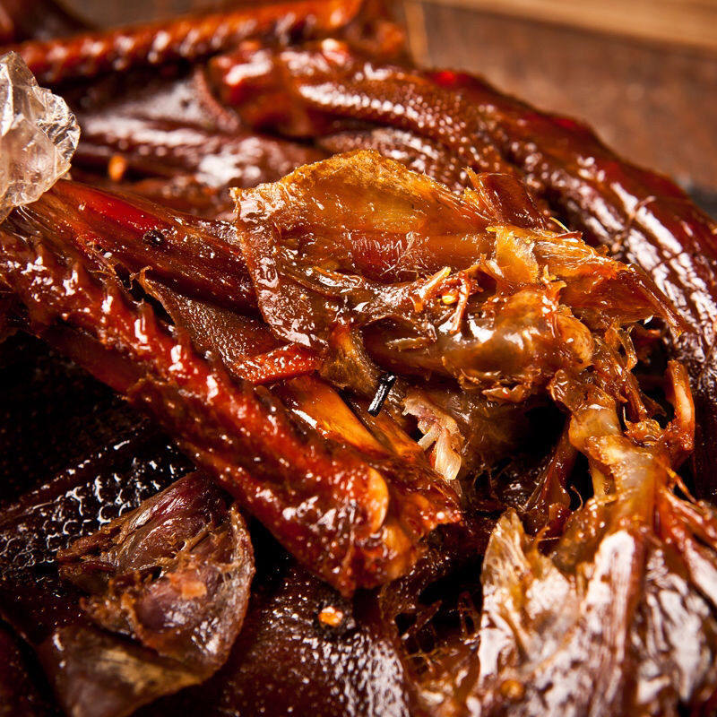 酱板鸭湖南特产正宗手撕整只300g酱鸭风干鸭肉类零食熟食小吃