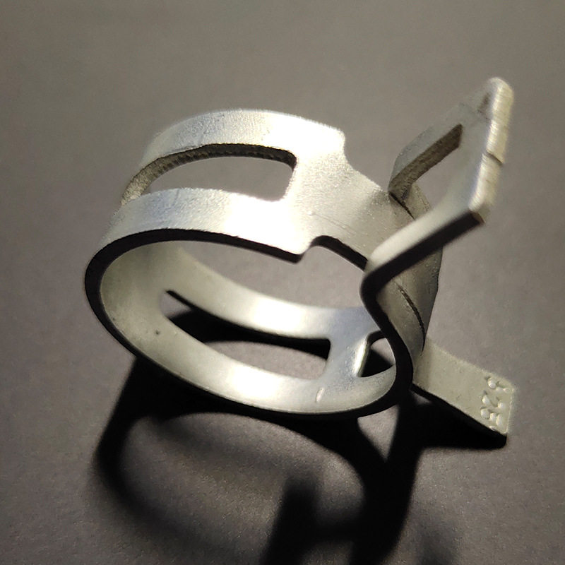 卡扣喉箍锰钢小抱锁定弹簧钢卡抱汽车油管管卡cd包