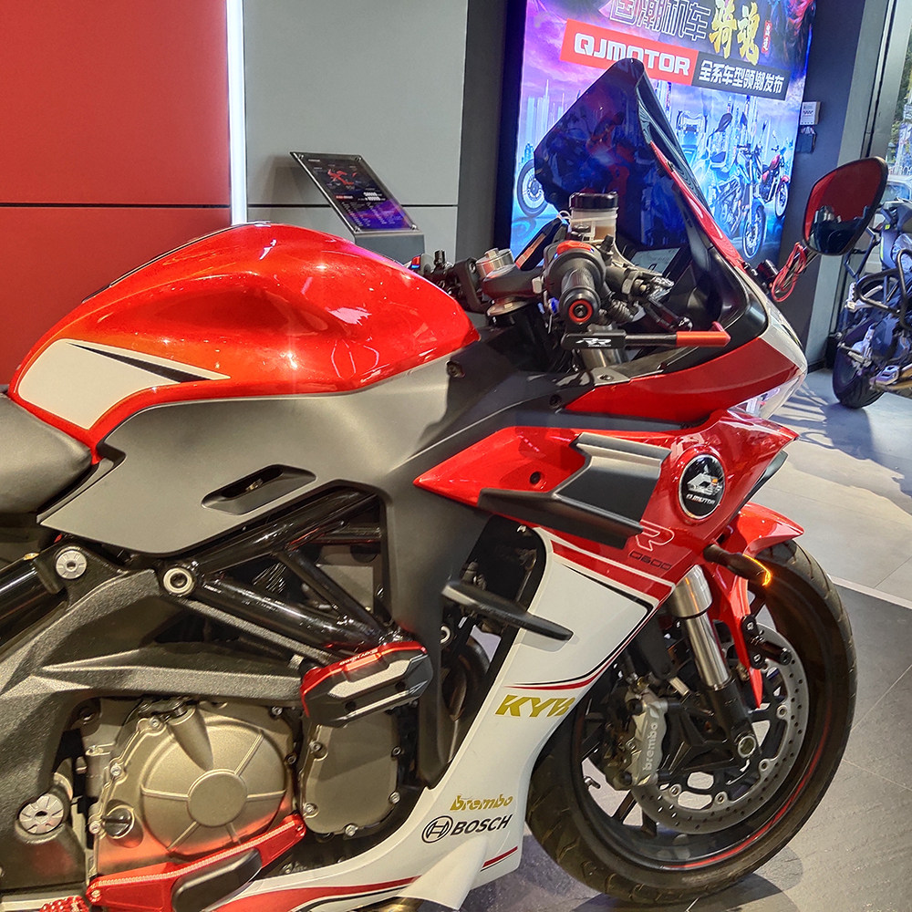 适用于钱江srk600改装牛角护手防摔手把保护摩托车保险杠