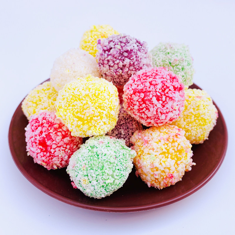 彩球爆米花球膨化食品米花糖块大米球米花团怀旧膨化食品