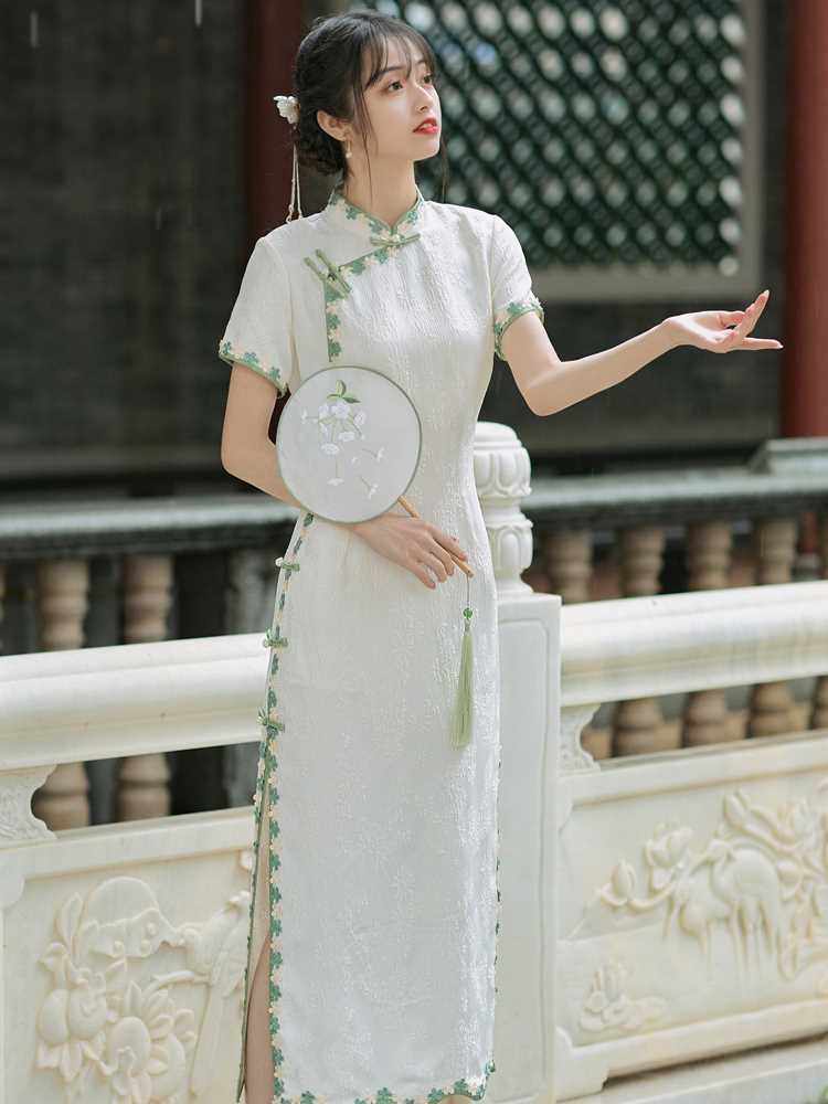 苏式波浪裙摆绿色年轻少女改良旗袍2022夏季旗袍