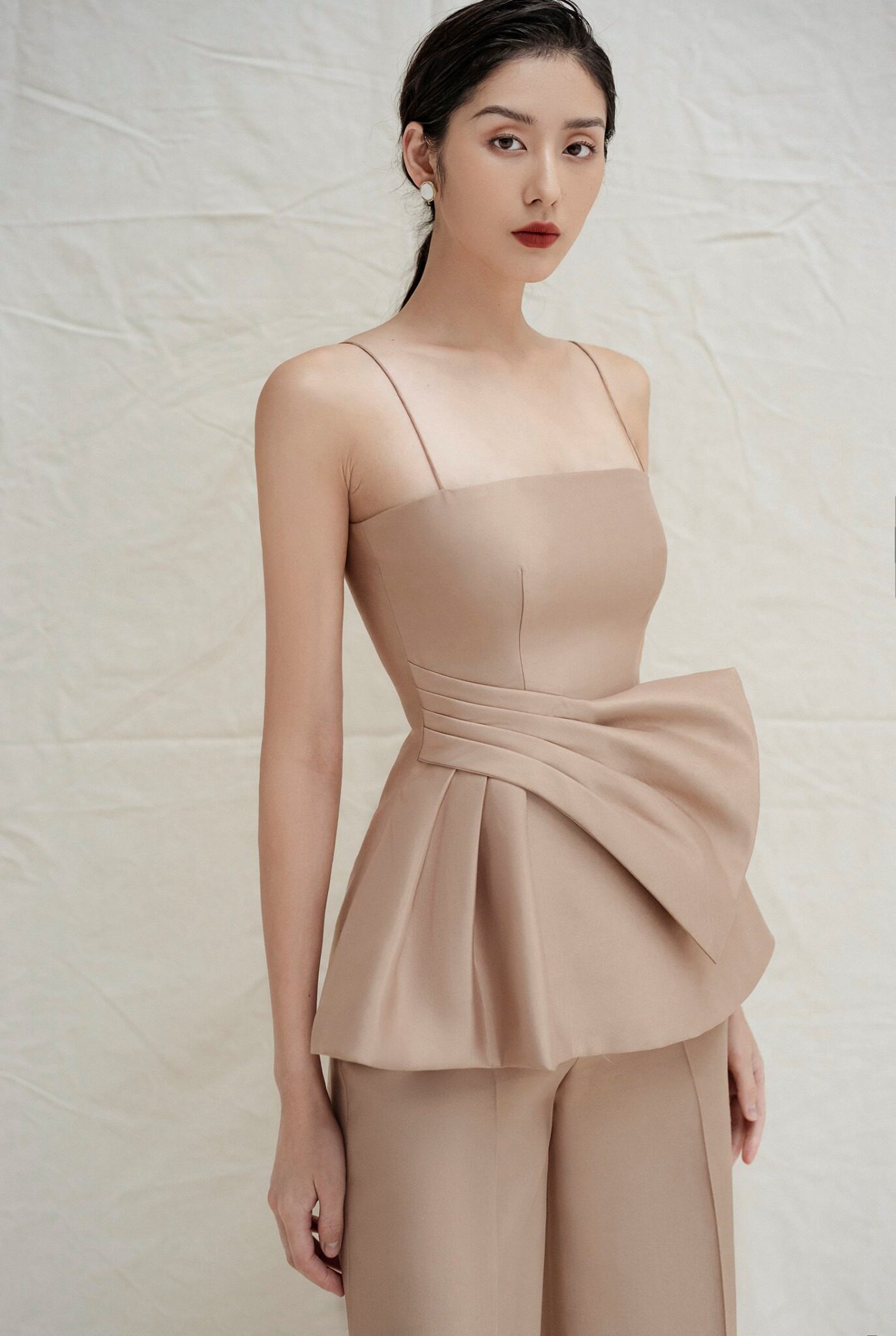 独立设计师chats时尚春夏新款修身收腰吊带上衣时尚套装