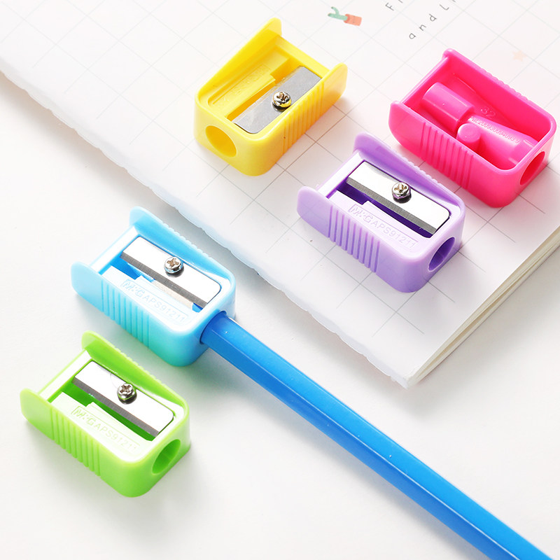 晨光儿童旋笔刀铅笔刀削笔器小刀手动小学生用绞剥钻笔刀笔刨便携式小