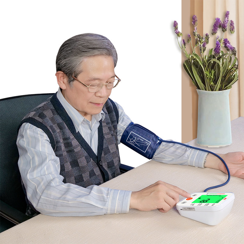 医用全自动高精度电子血压计测量仪器家用充电精准医疗血压计电子血压