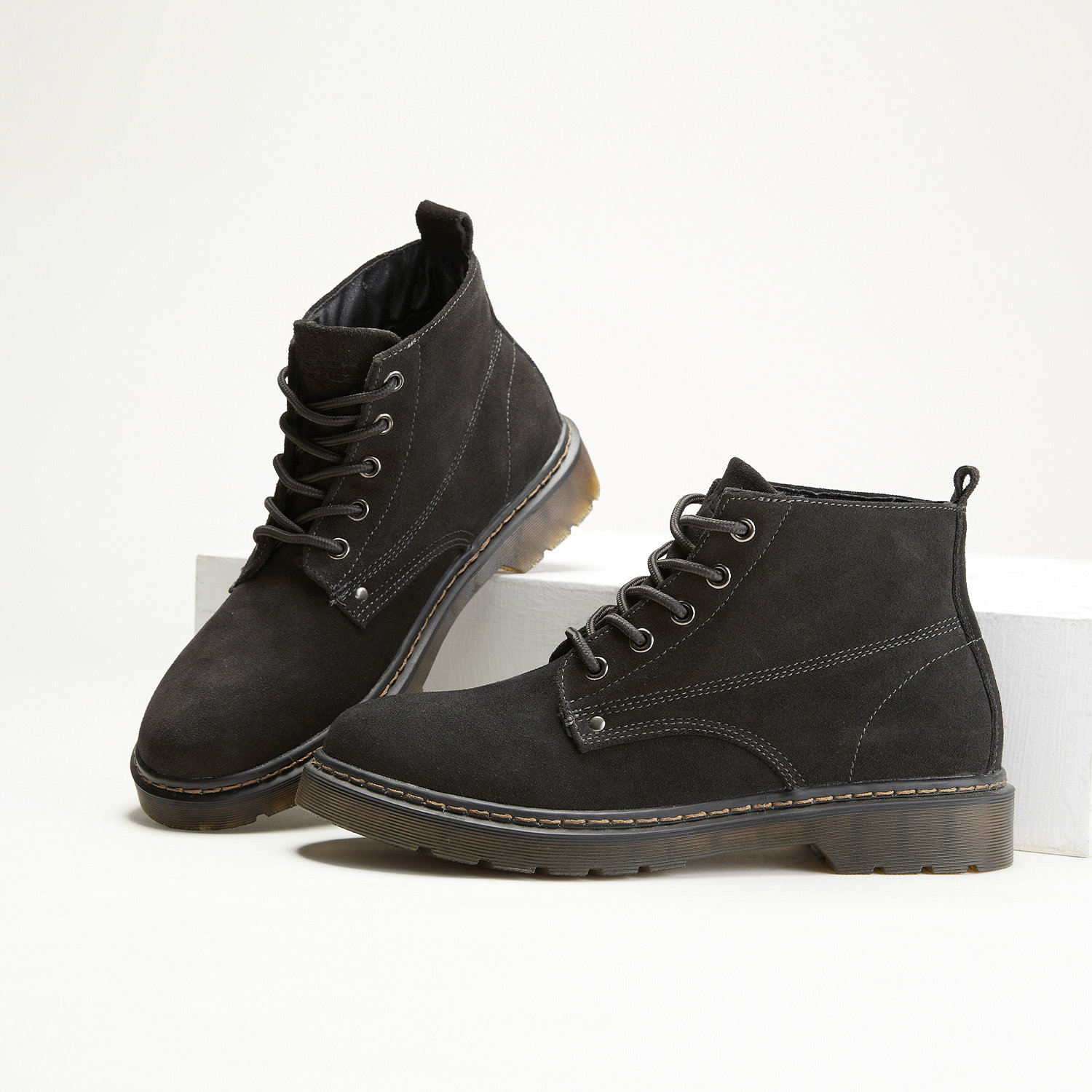 黑鲸深灰色反绒皮中马丁靴男冬季男鞋商场同款高帮鞋