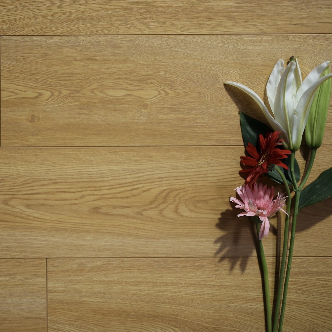 梵帝雅克多层实木复合非洲橡木环保耐磨地板厂家直销包安装