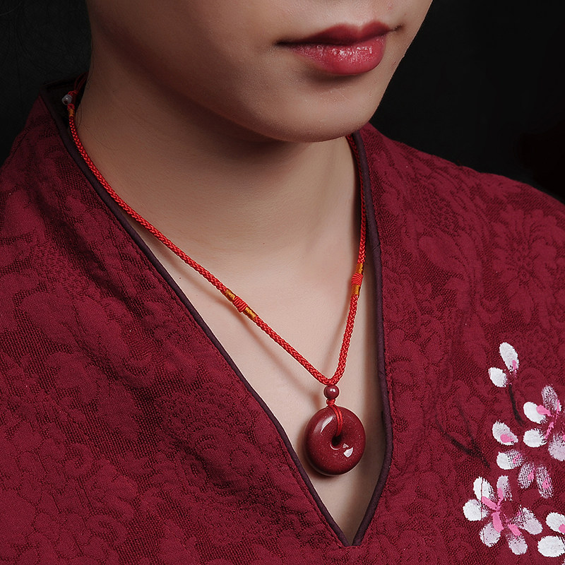 2019新品朱砂吊坠男女原石晶体砂平安扣项坠本命年辟邪转运红挂饰