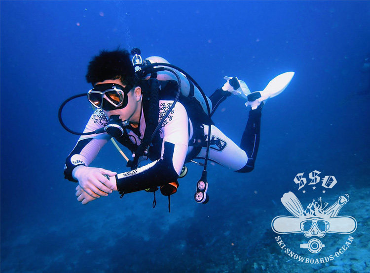 waterproofw335mm潜水服潜水限量粉白女神熊猫男神款潜水服