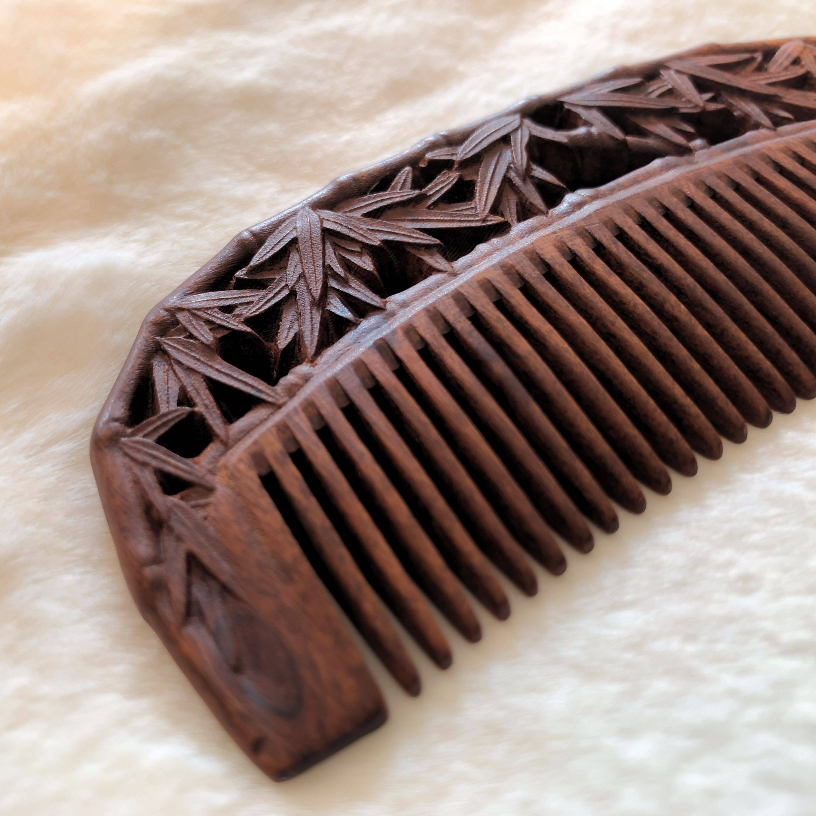 中式古风匠心红雕雕刻竹子同事送礼随身自家梳子