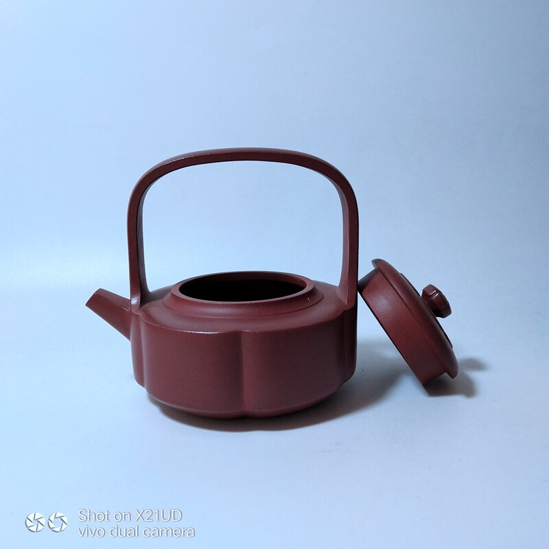 宜兴紫砂二厂九十年代精品茶壶吴同芬早期作品290cc梅花茶壶