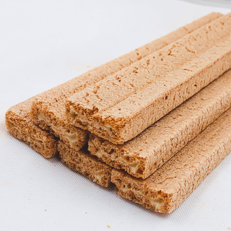 金芙纤麦夹心巧克力长条威化饼干儿童零食食品夹心饼干