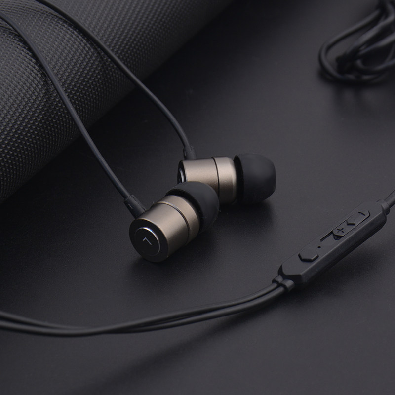 杏音r2金属低音安卓线控带麦手机电脑游戏通用手机耳机