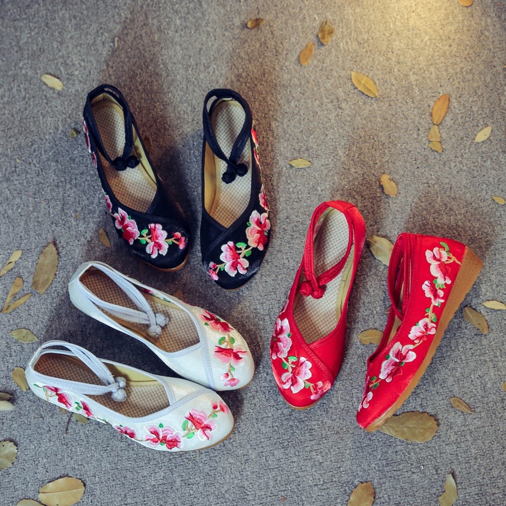 老北京布鞋绣花鞋时尚坡跟鞋复古民族风女鞋单鞋绣花布鞋布鞋