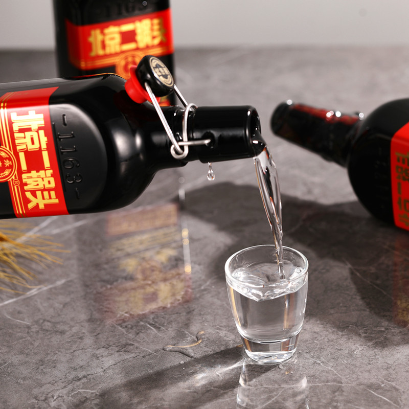 永丰牌北京42度小方瓶黑瓶二锅头