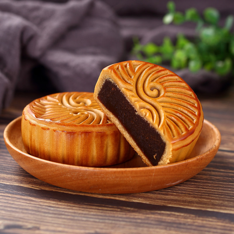 中秋广式月饼莲蓉蛋黄豆沙水果多口味散装团购批发100g满8个包邮