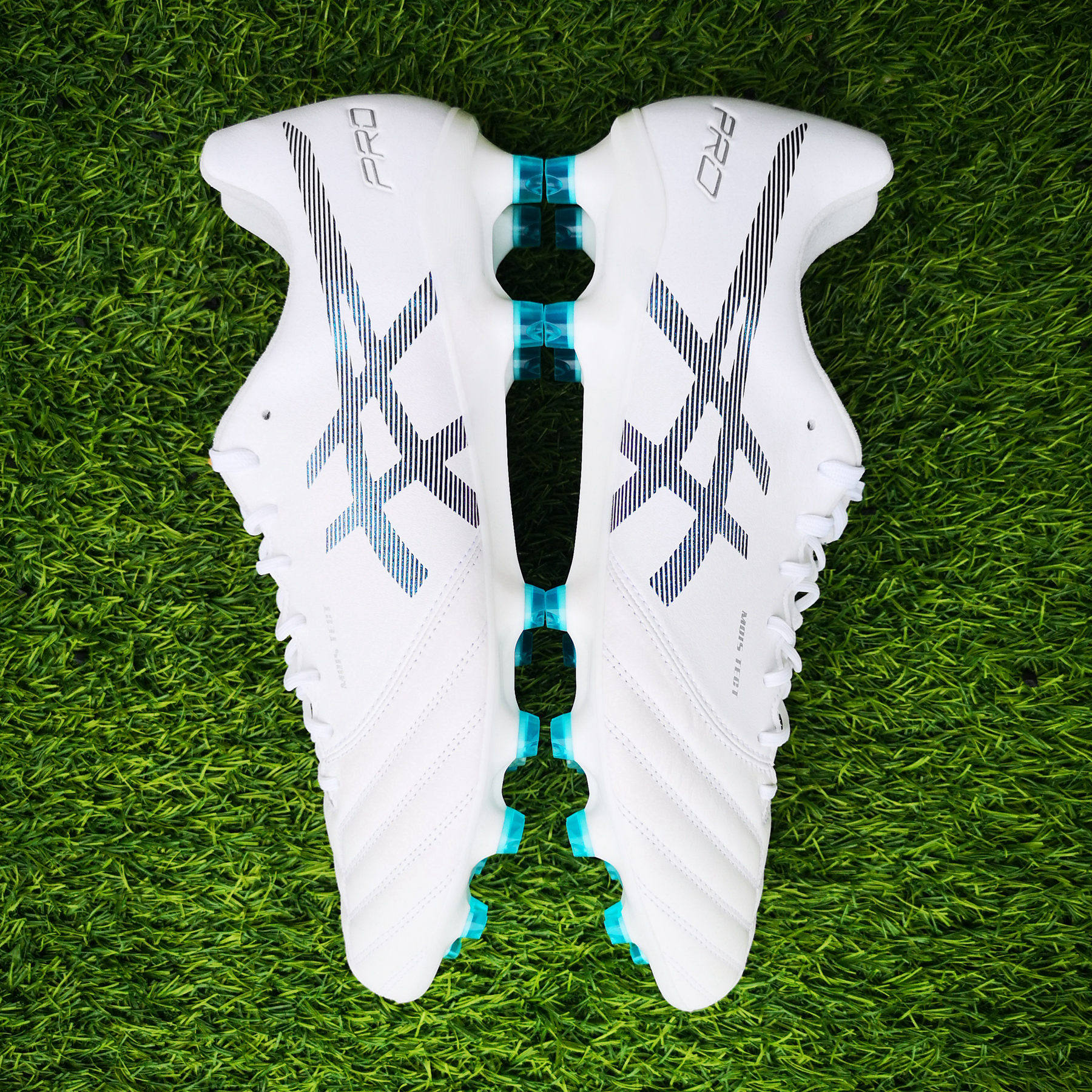 狂人正品asics亚瑟士dslightxflyprohg袋鼠足球鞋