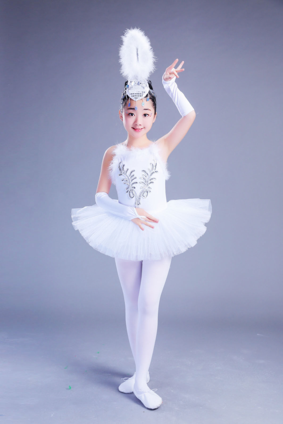 六一少儿儿童向天歌演出服小天鹅舞蹈纱裙女童天鹅儿童演出服