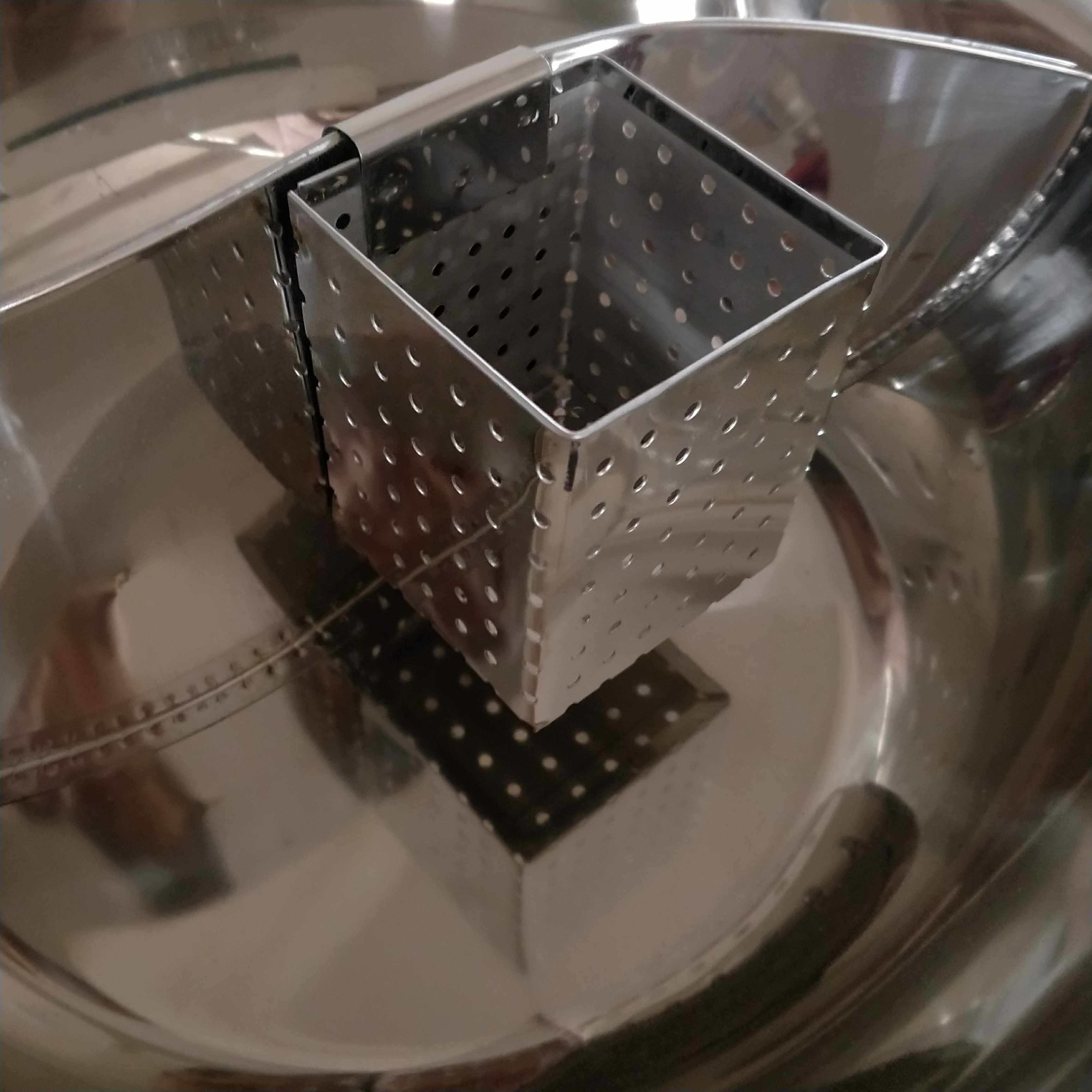 漏斗火锅锅底不锈钢脑花装火火锅