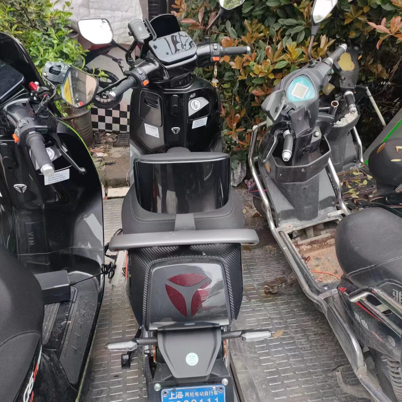 雅迪电动车新款冠能三代g6改装加装原厂背后更多电动车零