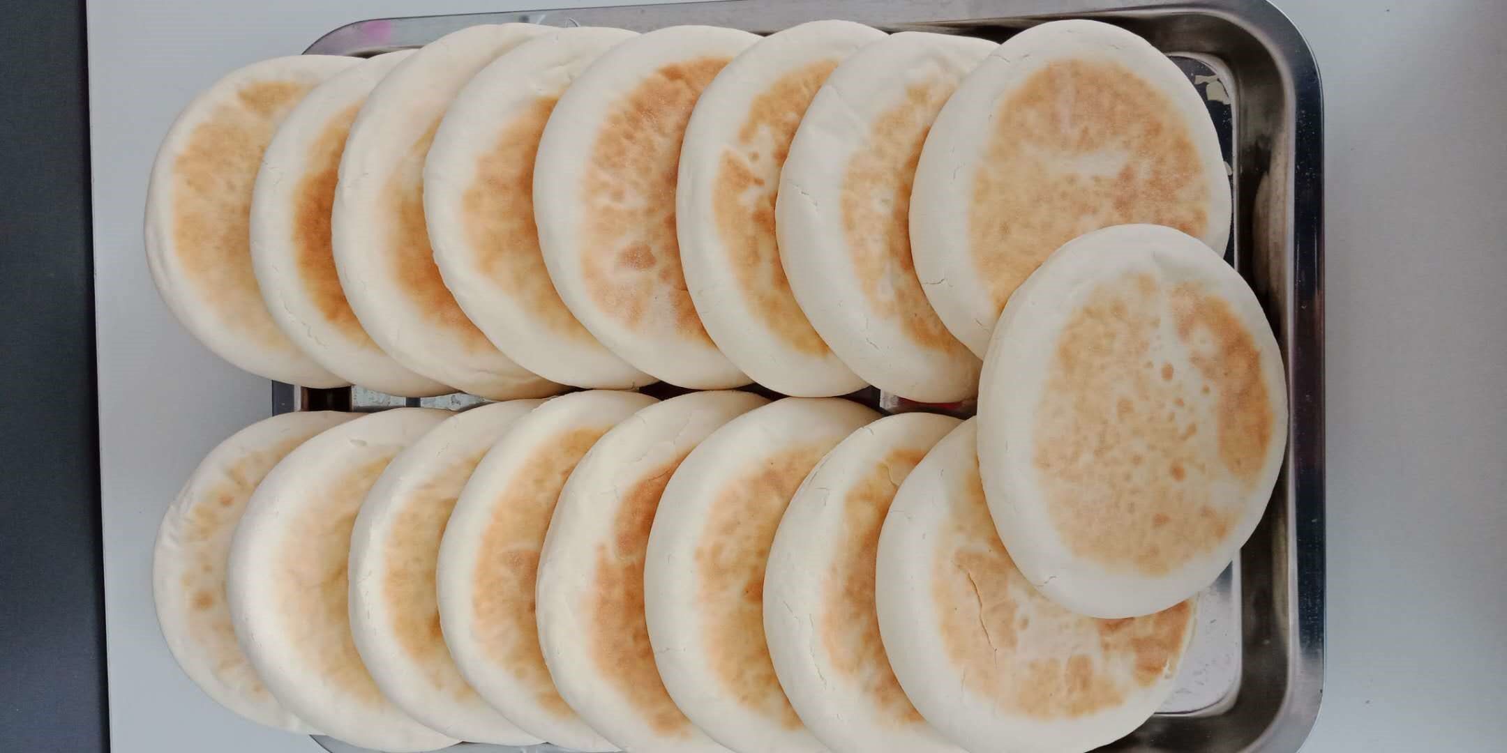 羊肉泡馍的馍饼里脊肉白吉馍胚面饼肉夹馍陕西皮西安白饼半成品20