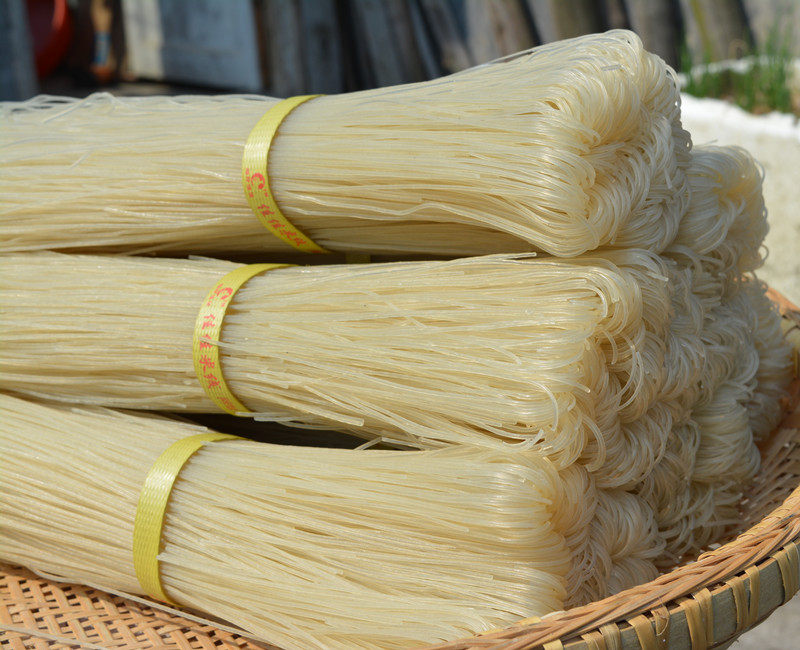 湖南米粉 衡阳米线干 祁东佳佳米粉 粗中细 .发圆粉1件=4斤包邮