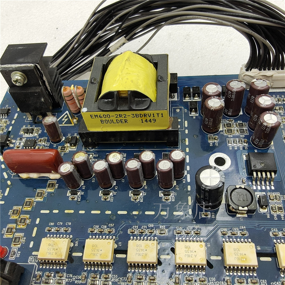 ru6000303drv1电源板带模块fs150r12kt4实物拍摄pcb电路板