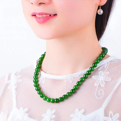 天然和田玉项链女款碧玉圆珠菠菜绿高贵大方送妈妈生日礼物颈链坠