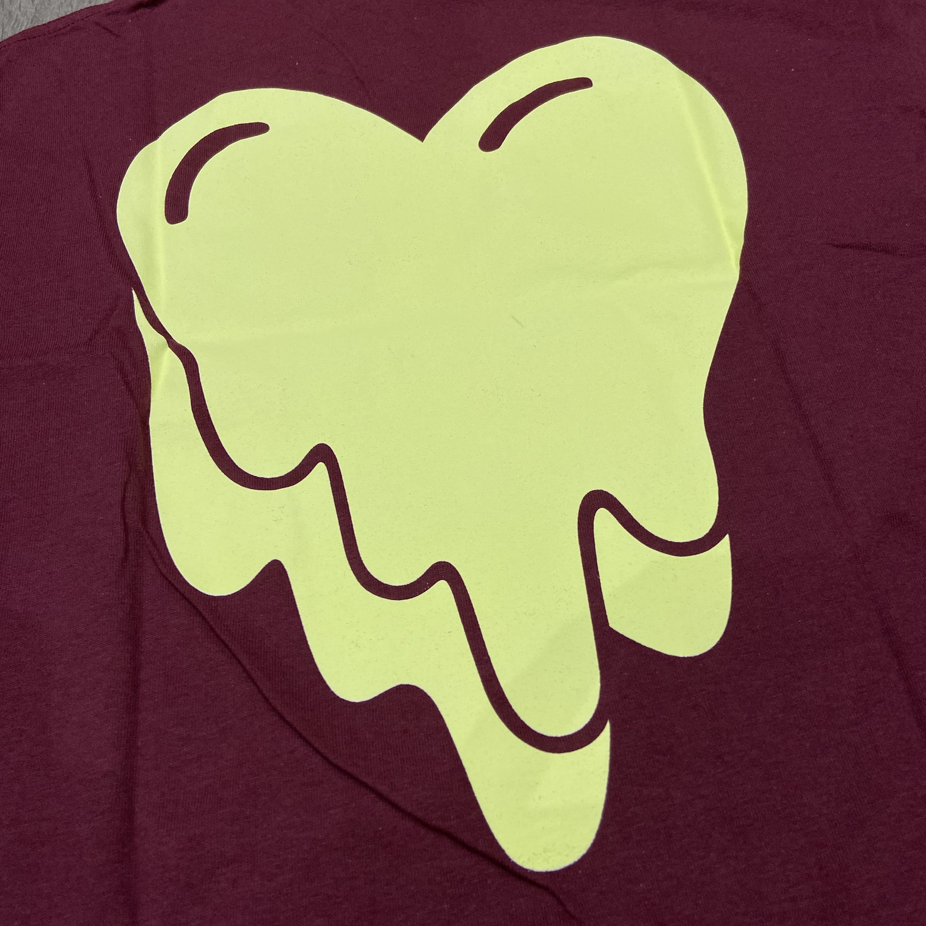 ups4pkeu联名溶解心爱爱心人像像画限量t恤