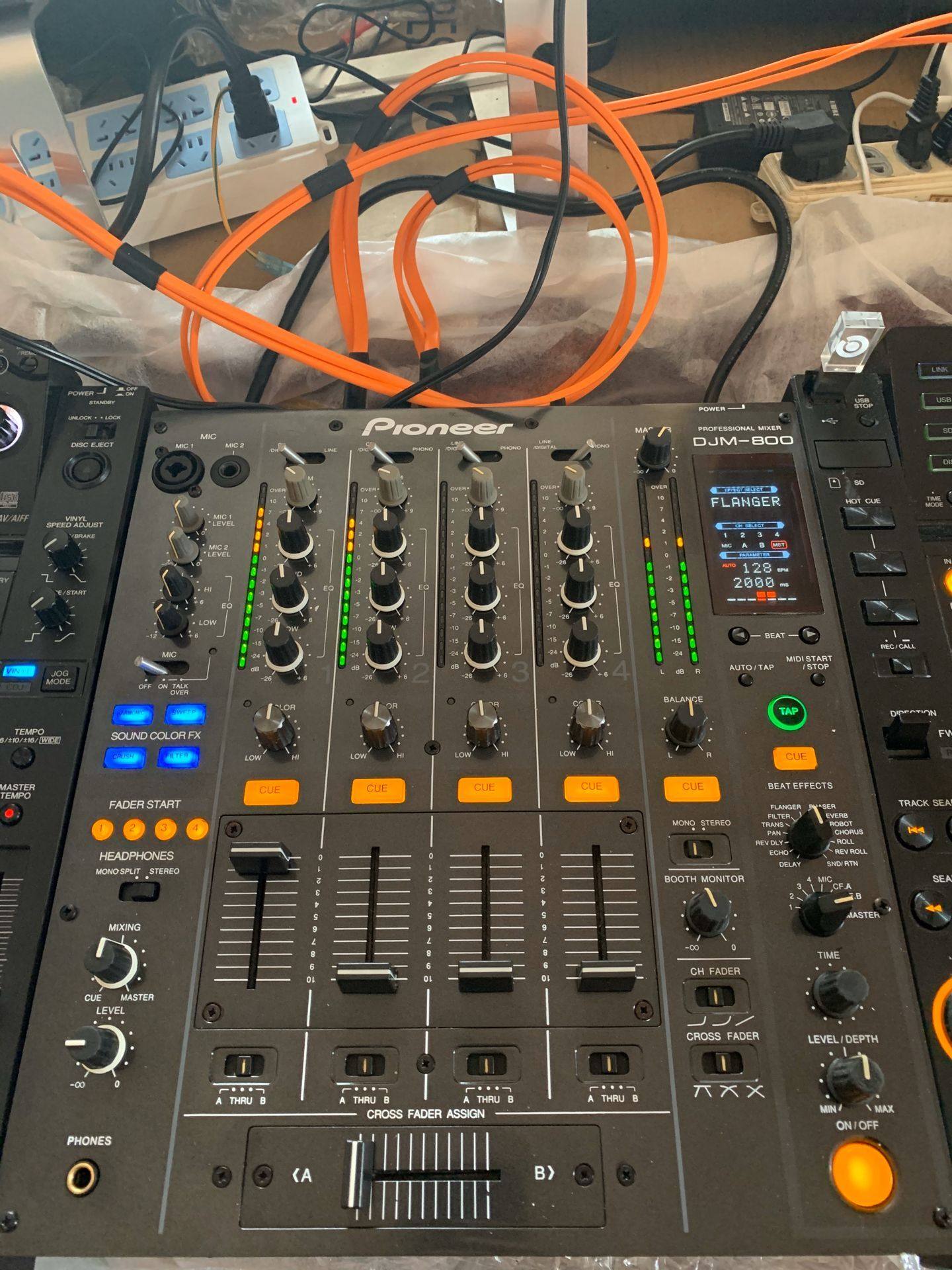 二手dj设备先锋cdj2000碟机一对支持cddjm800混音台调音台舞台