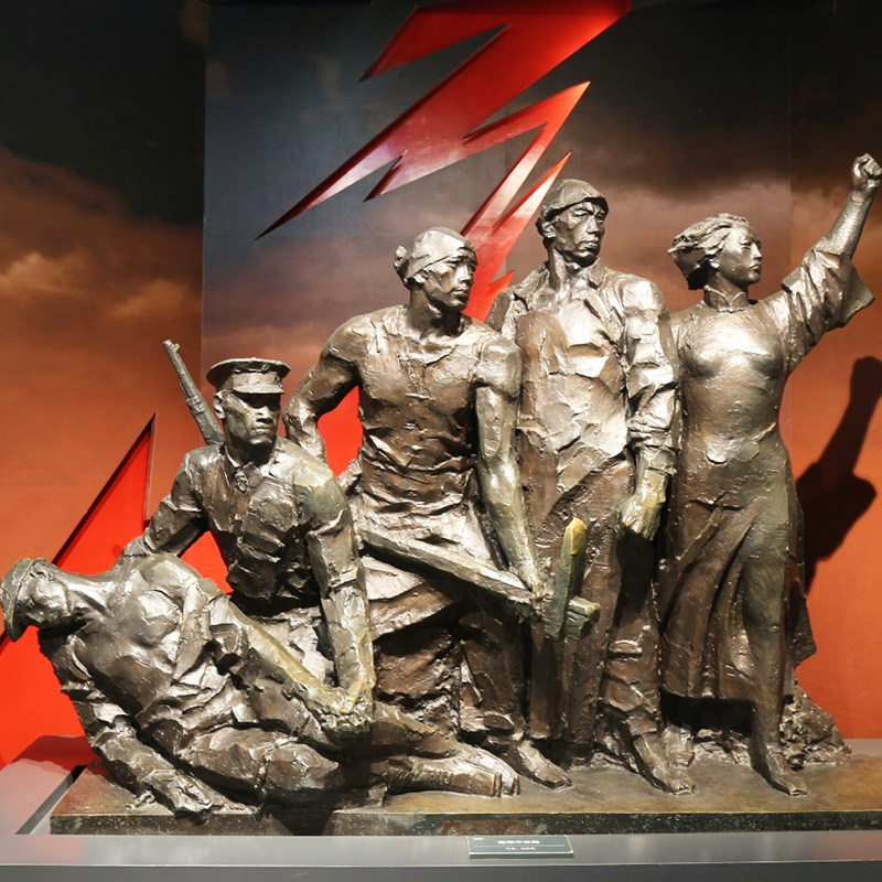 危难奋起玻璃钢仿铜人物雕塑工人学生起义抗战装饰摆件