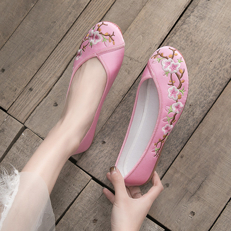 中国古装鞋子子女汉服古风绣花鞋平底古代中国学布鞋