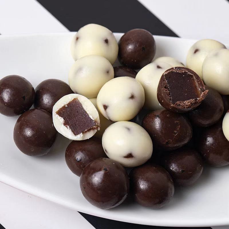 山楂网红酸奶球黑巧克力天津特产夹心袋装零食山楂类制品