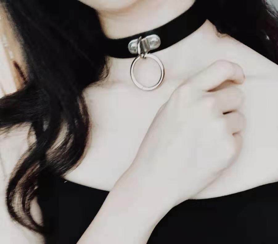 牵引项圈女颈禁欲金属母狗小野束缚少女女仆项链