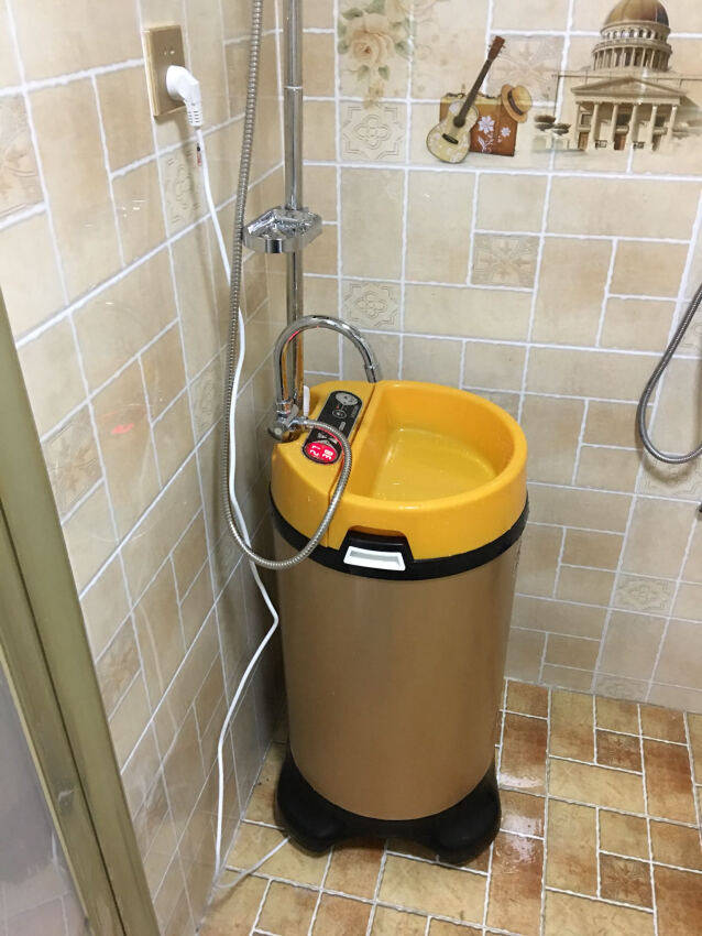 农村家用移动式洗澡机出租房智能储水电热水器便携式洗澡移动洗澡机