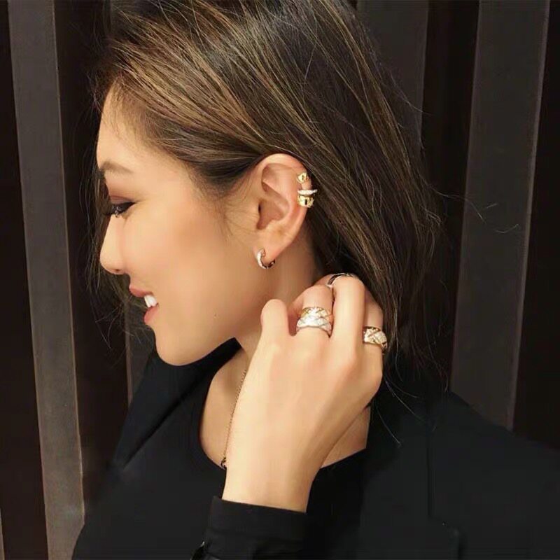 2019新款高级镶钻菱格网红明星同款创意耳骨耳环