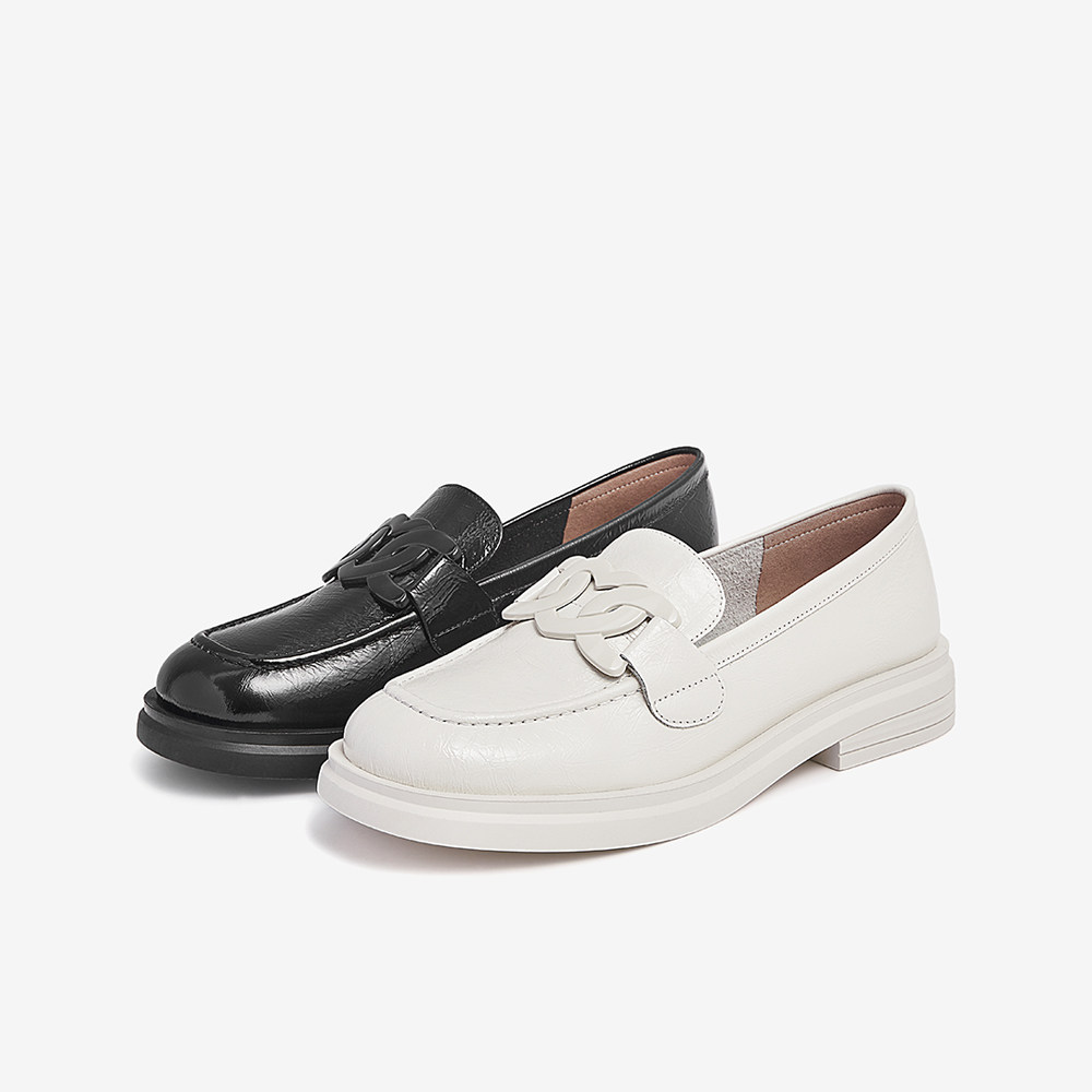 tata他她乐福鞋厚底时尚简圆头休闲方跟女单鞋2022春新wam01aa2