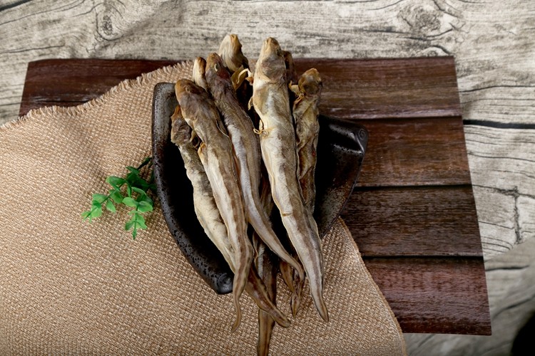 丹东特产海鲜干货海鲶鱼干品胖头鱼干鱼干