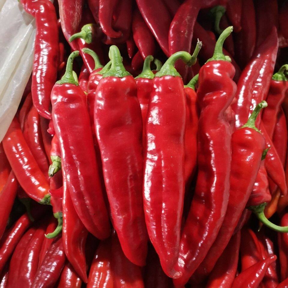大红尖椒鲜香微辣甜辣皮薄肉厚红辣椒海红椒辣子辣椒