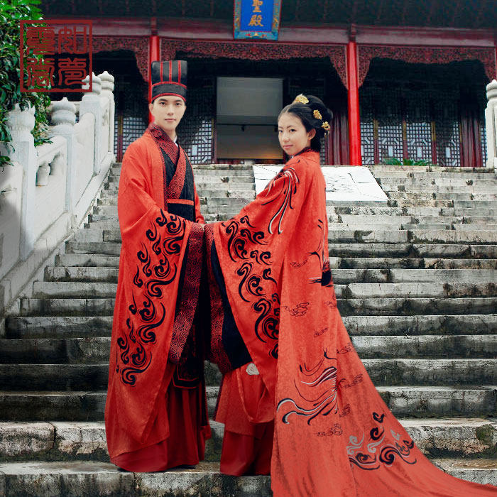 如梦霓裳定制 汉服 婚服[上邪]黑红刺绣衣裳黑红刺绣拖尾曲裾礼服