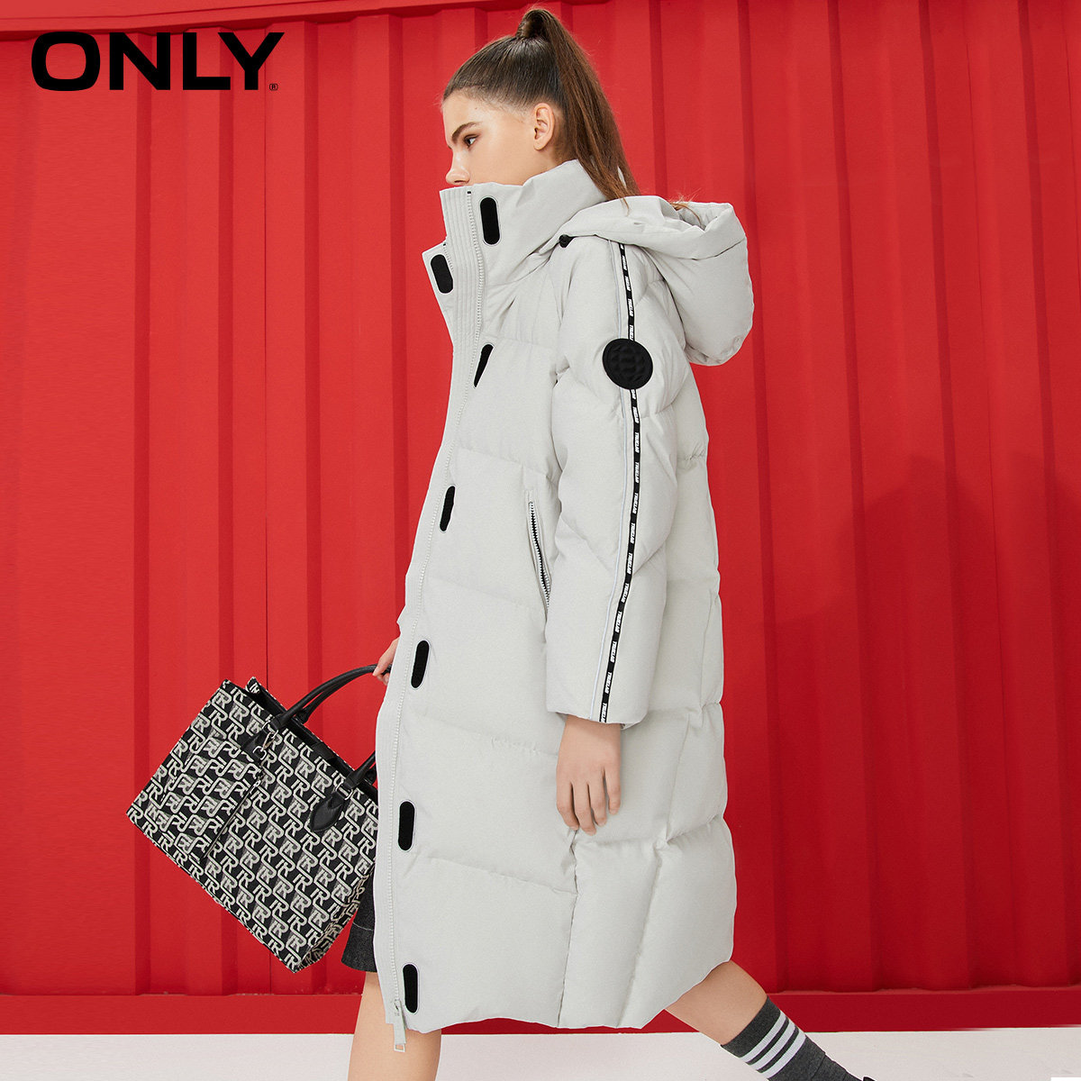 休闲长款鸭绒白鸭绒面料三防新款冬季only2022预售羽绒服