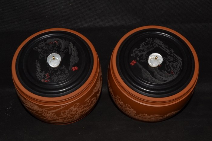 精品蟋蟀苏州沈世南一对童子红盆蛐蛐对盆收藏蟋蟀