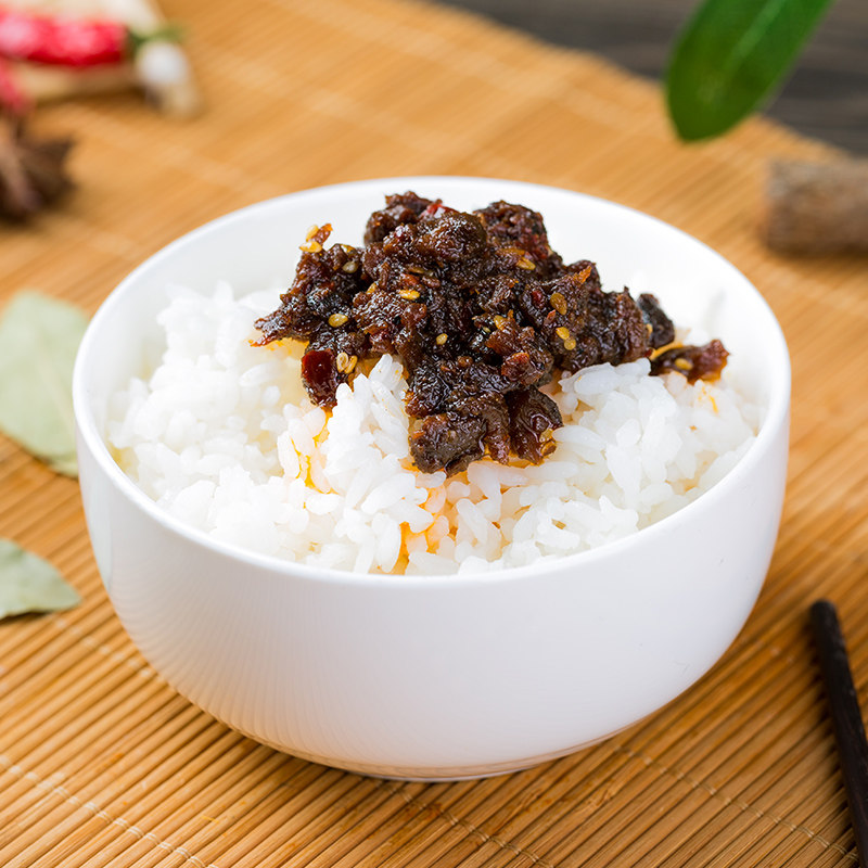 林云谷香菇酱拌饭酱川味辣子子鸡酱下饭菜四川辣椒酱