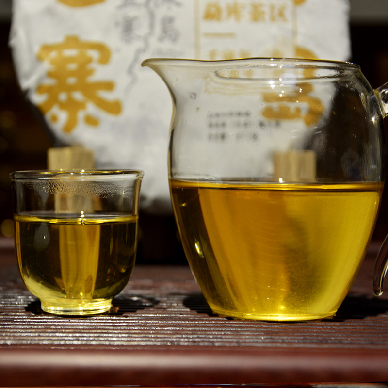 冰岛老寨普洱生2022年春普洱茶茶饼357克口感快车普洱