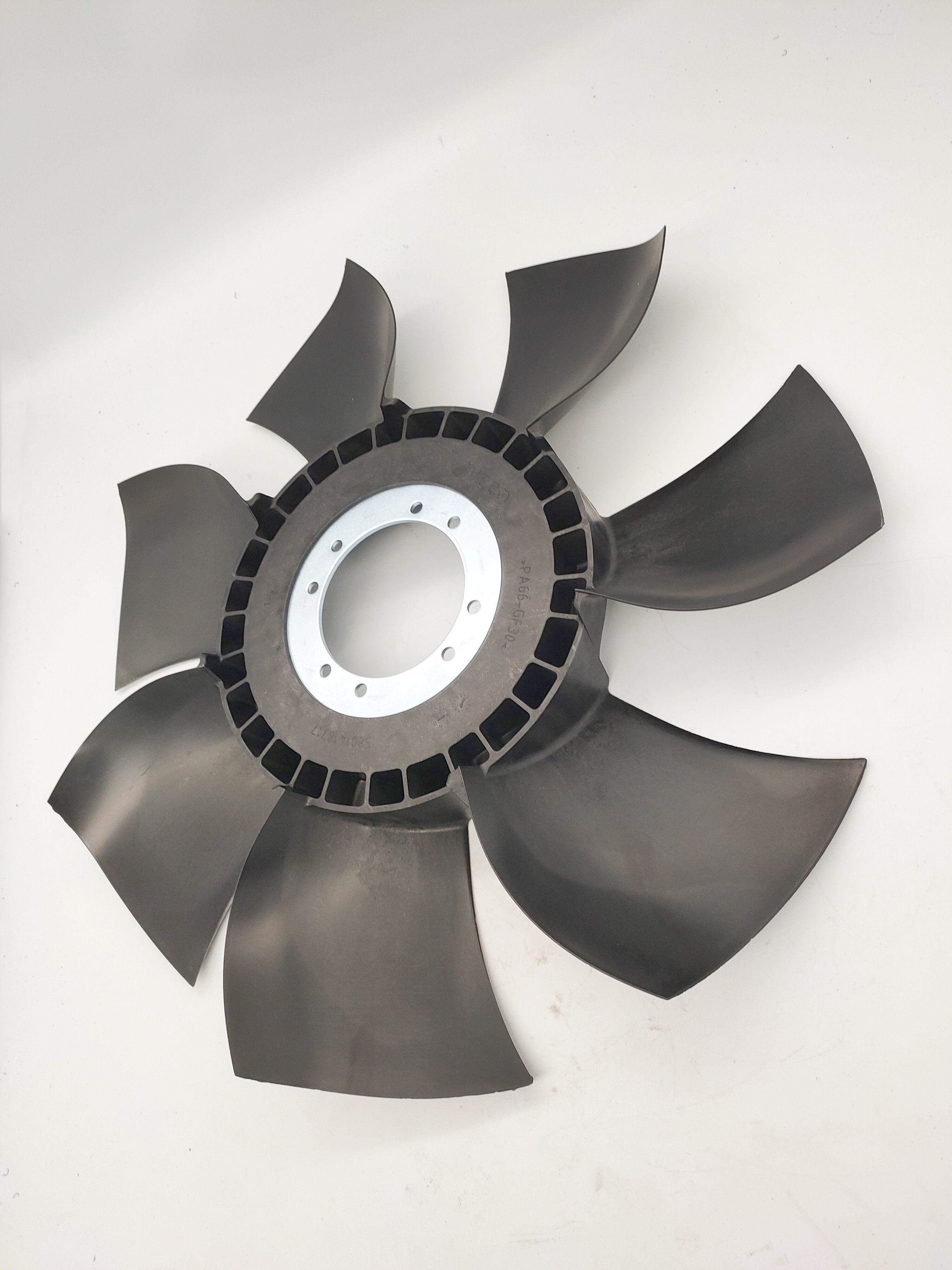 南京依维柯欧胜水箱风扇散热器f1c导集风罩框圈其他