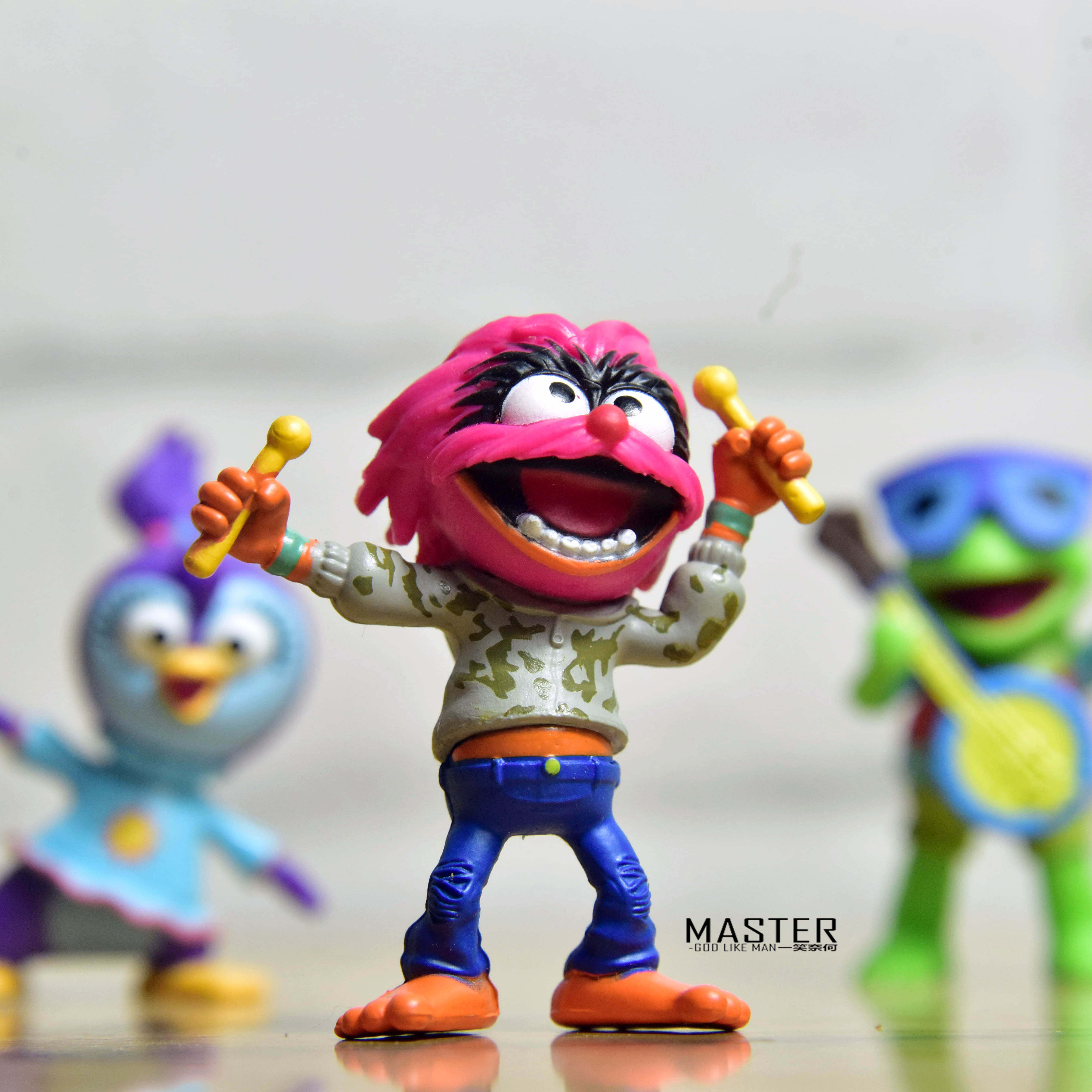 原单散货芝麻街艾摩科密青蛙手办人偶卡通公仔潮玩盲盒