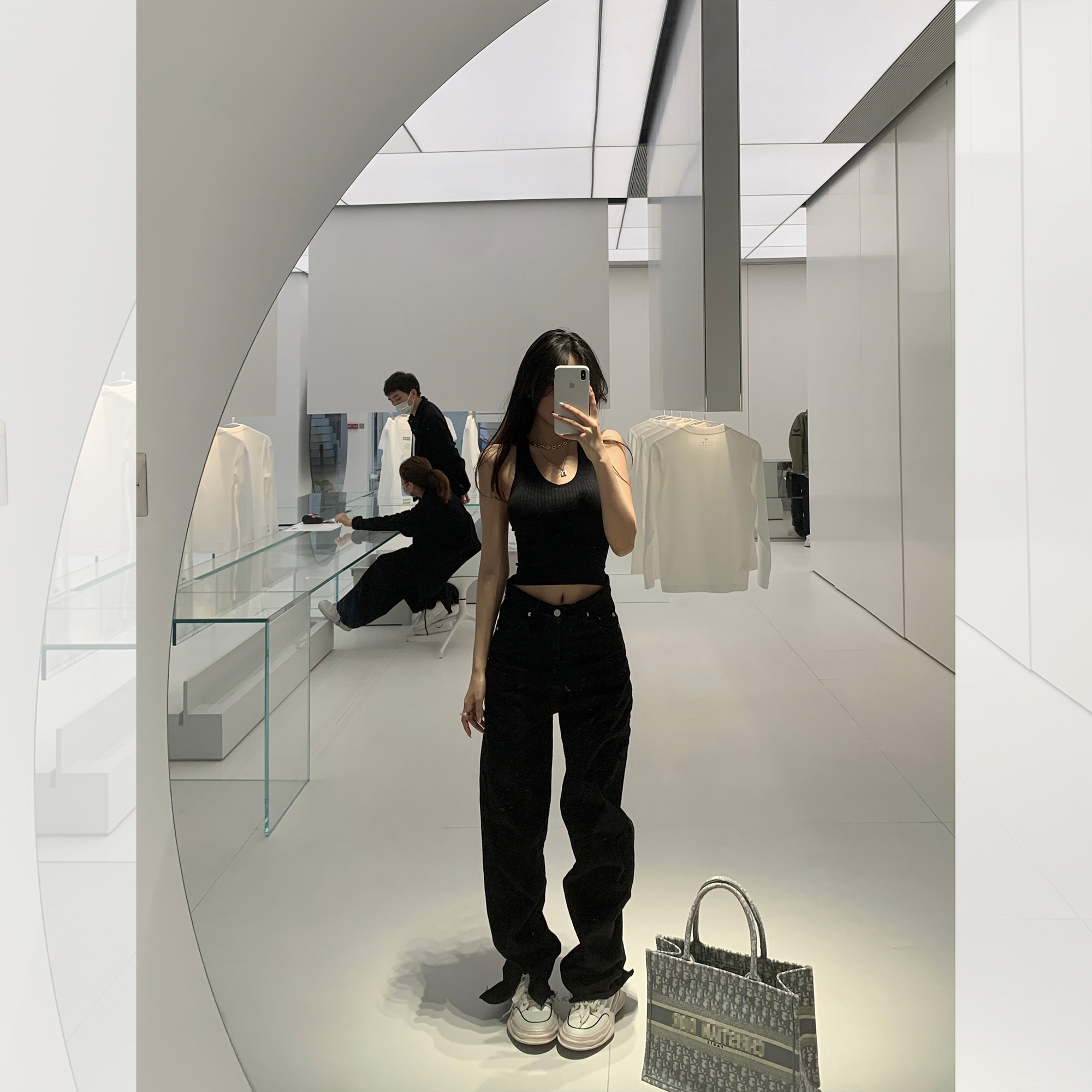 豆豆酱chic【帅过前男友】直筒牛仔裤女春季新款宽松复古开叉裤潮