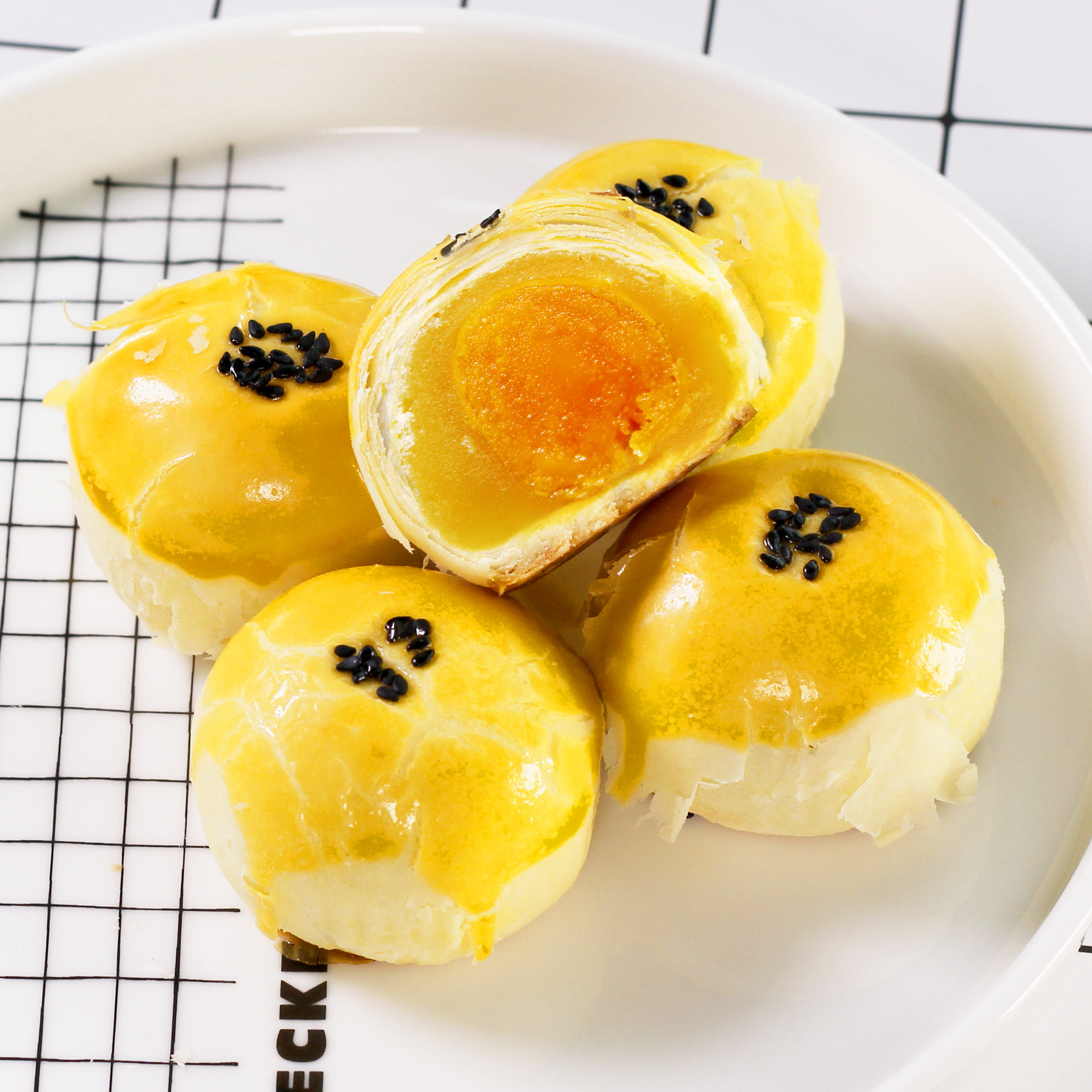 三味酥屋手工流心海鸭蛋咸蛋黄酥4枚装伴手礼盒包装下午茶糕点饼