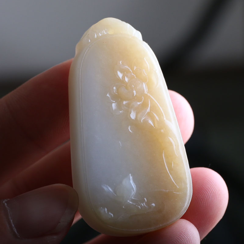 黄玉天然新疆和田吊坠老黄莲花玉坠保真玉石其他